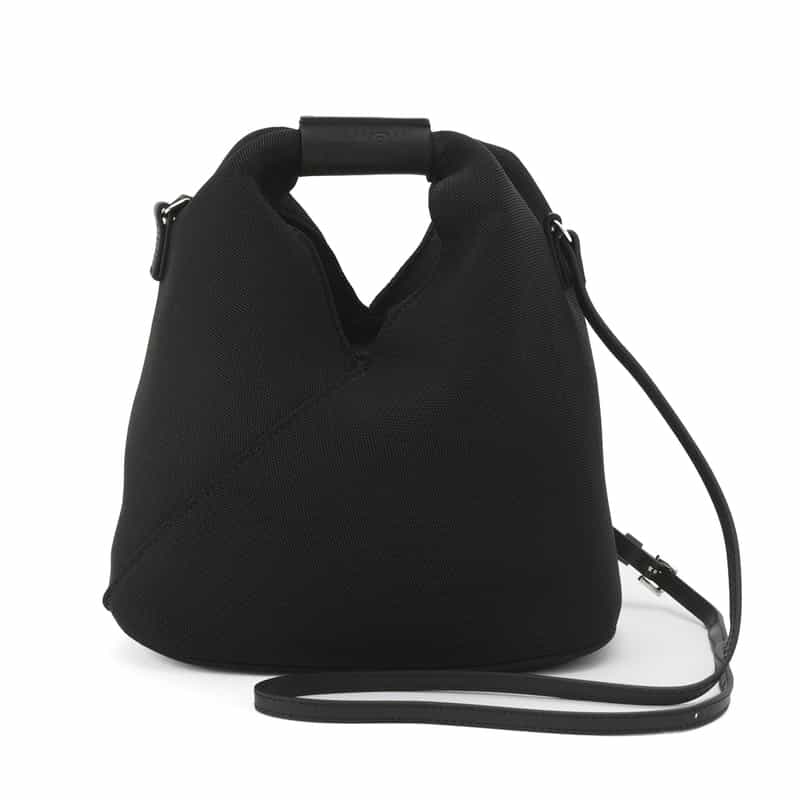 MM6 MAISON MARGIELA MM6 MAISON MARGIELA＜エムエム6 メゾン マルジェラ＞ メッシュクロスボディバッグ “JAPANESE“ BLACK