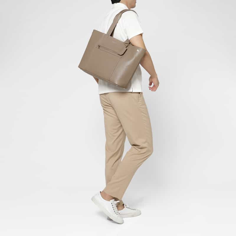 BARNEYS NEW YORK サイドホック付きトートバッグ GRAY