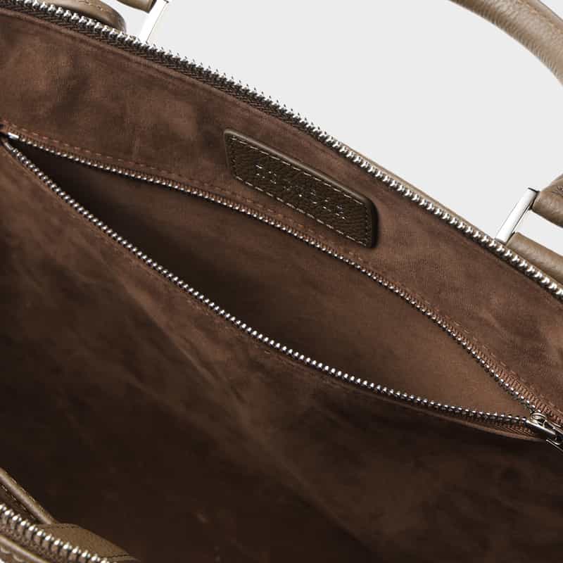 BARNEYS NEW YORK ラウンドジップブリーフケース BEIGE