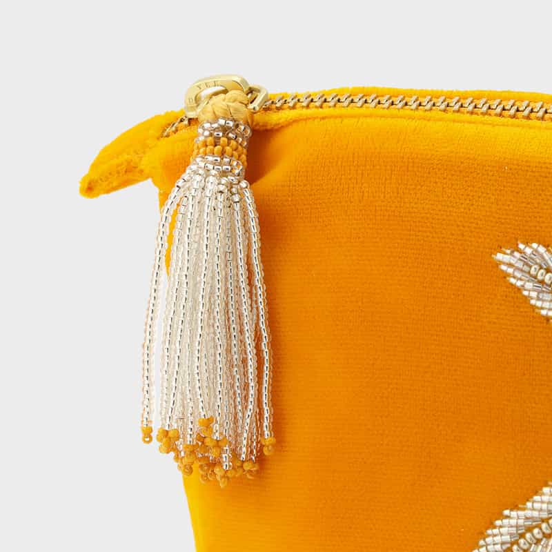 OLIVIA DAR OLIVIA DAR ＜オリビア ダール＞ ベルベット素材ビーズ刺繍ポーチ ORANGE