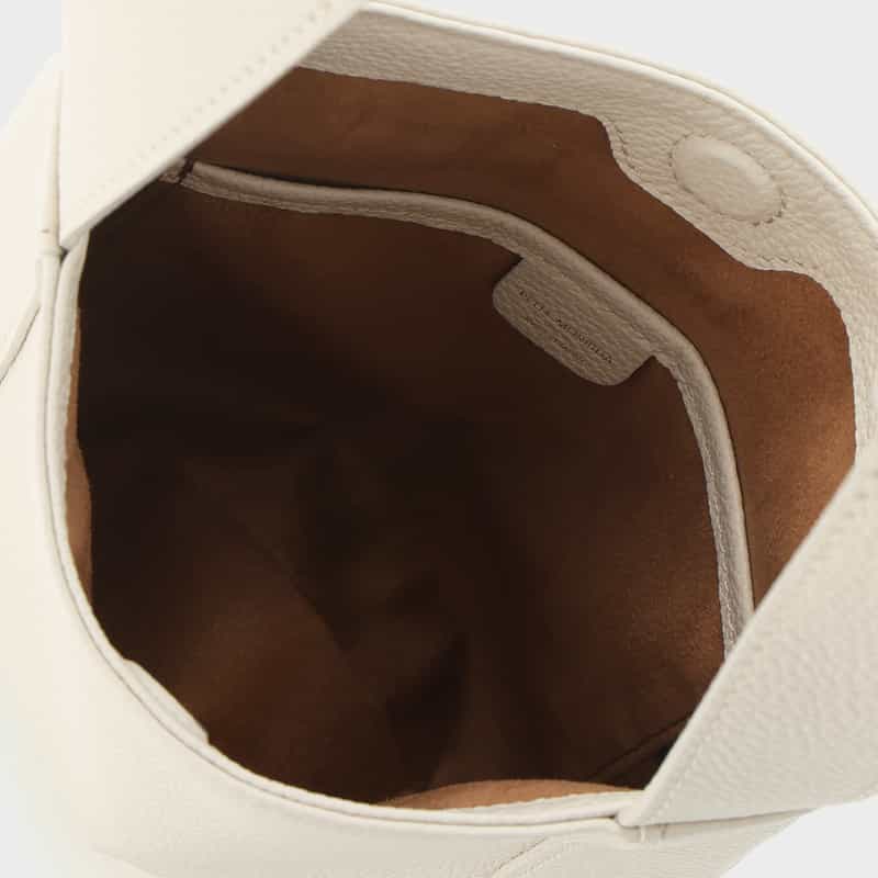 PELLE MORBIDA PELLE MORBIDA＜ペッレ モルビダ＞ ボディバッグ IVORY