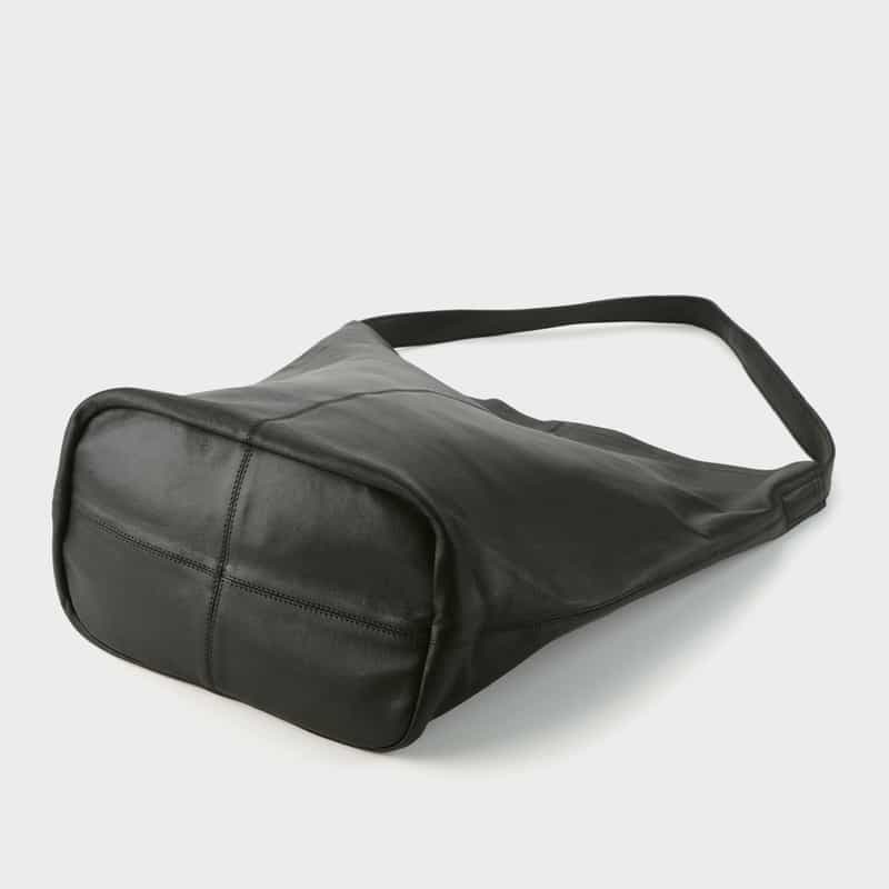 MORPHEE MORPHEE＜モルフェ＞ ワンショルダーバッグ（L） BLACK