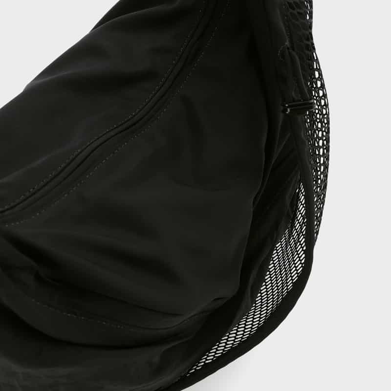 ARCS LONDON ARCS LONDON＜アークス ロンドン＞ スリングバッグ BLACK