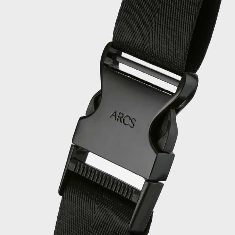 ARCS LONDON ARCS LONDON＜アークス ロンドン＞ スリングバッグ BLACK