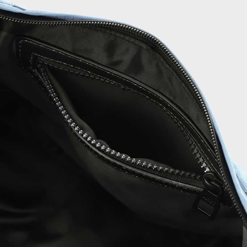 ARCS LONDON ARCS LONDON＜アークス ロンドン＞ スリングバッグ BLUE