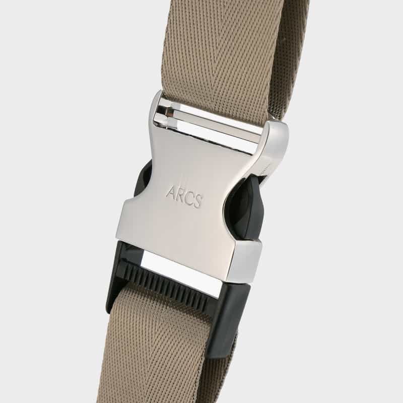 ARCS LONDON ARCS LONDON＜アークス ロンドン＞ スリングバッグ BEIGE