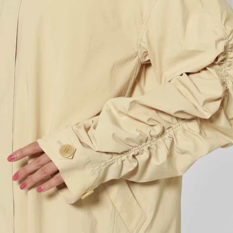 BARNEYS NEW YORK ギャザースリーブ ボリュームロングコート BEIGE