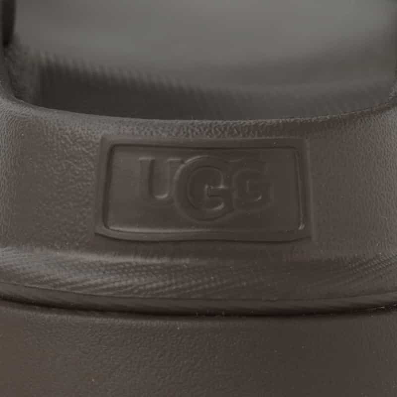 UGG(R) UGG(R) ＜アグ＞ プラットフォームサンダル “GOLDENGLOW“ DARK GRAY