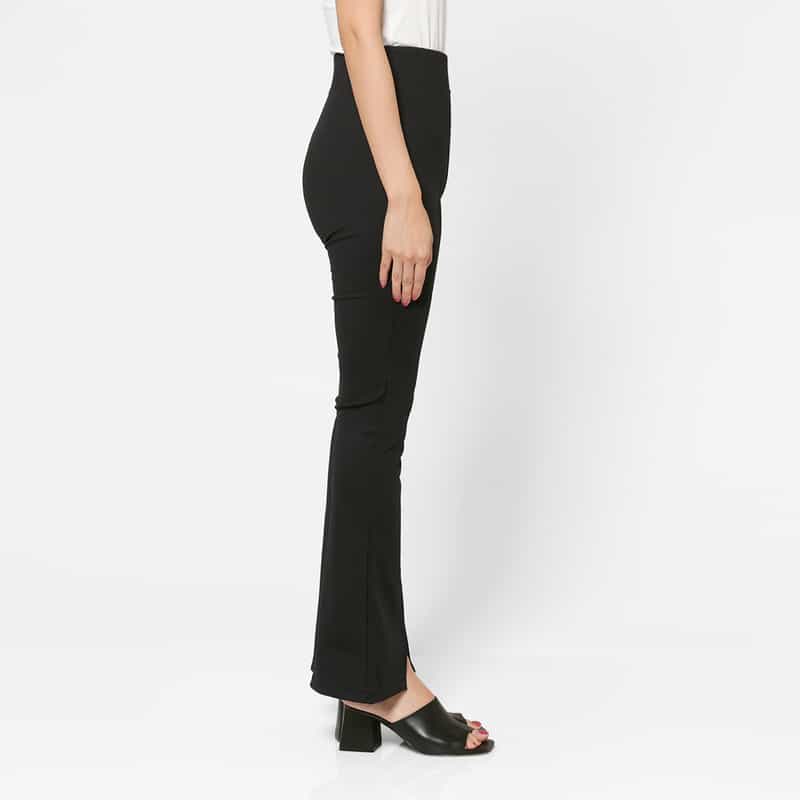 NYLORA NYLORA＜ナイロラ＞ フロントスリット入りフレアパンツ BLACK