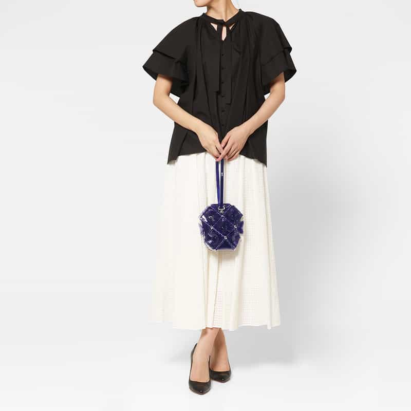 52 BY HIKARUMATSUMURA 52 BY HIKARUMATSUMURA＜ゴジュウニ バイ ヒカルマツムラ＞ バケットバッグ"SABOTEN" NAVY