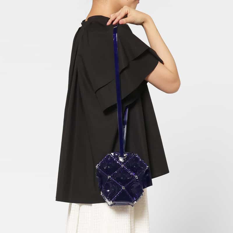 52 BY HIKARUMATSUMURA 52 BY HIKARUMATSUMURA＜ゴジュウニ バイ ヒカルマツムラ＞ バケットバッグ"SABOTEN" NAVY