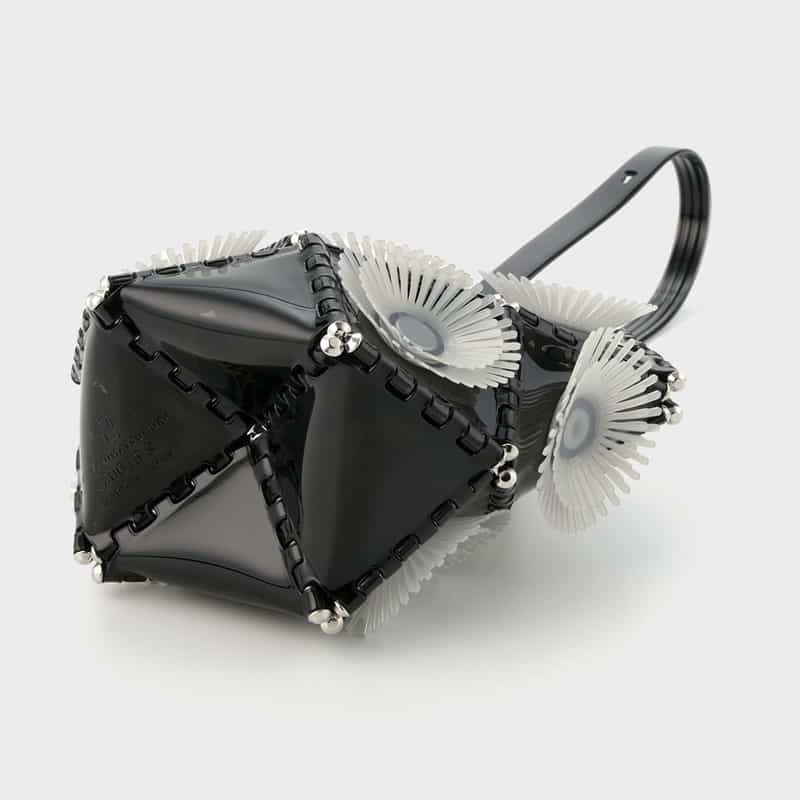 52 BY HIKARUMATSUMURA 52 BY HIKARUMATSUMURA＜ゴジュウニ バイ ヒカルマツムラ＞ バーニーズ　ニューヨーク限定バケットバッグ "SABOTEN" BLACK