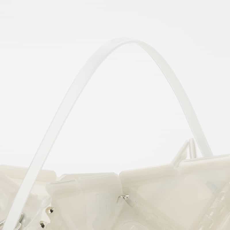 52 BY HIKARUMATSUMURA 52 BY HIKARUMATSUMURA＜ゴジュウニ バイ ヒカルマツムラ＞ ハンドバッグ"BOAT" WHITE