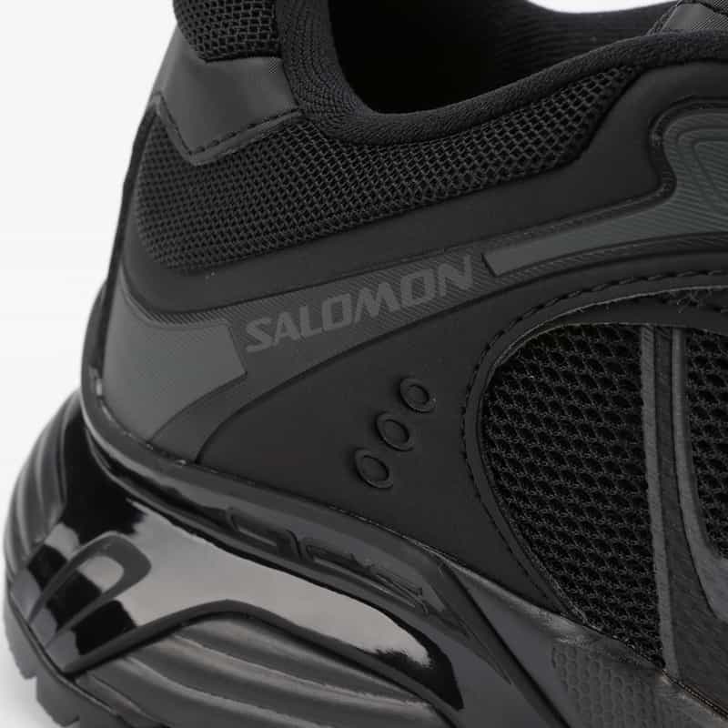 SALOMON SALOMON＜サロモン＞ スニーカー "XT-WHISPER" BLACK