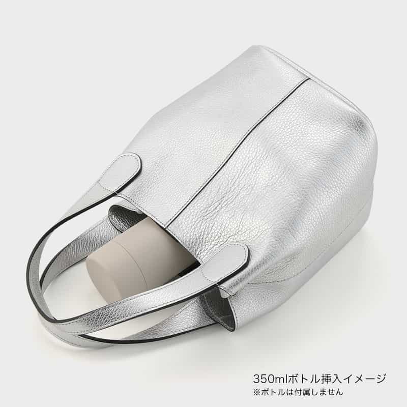 RIPANI RIPANI＜リパーニ＞ メタリックハンドバッグ “ANNA“ SILVER