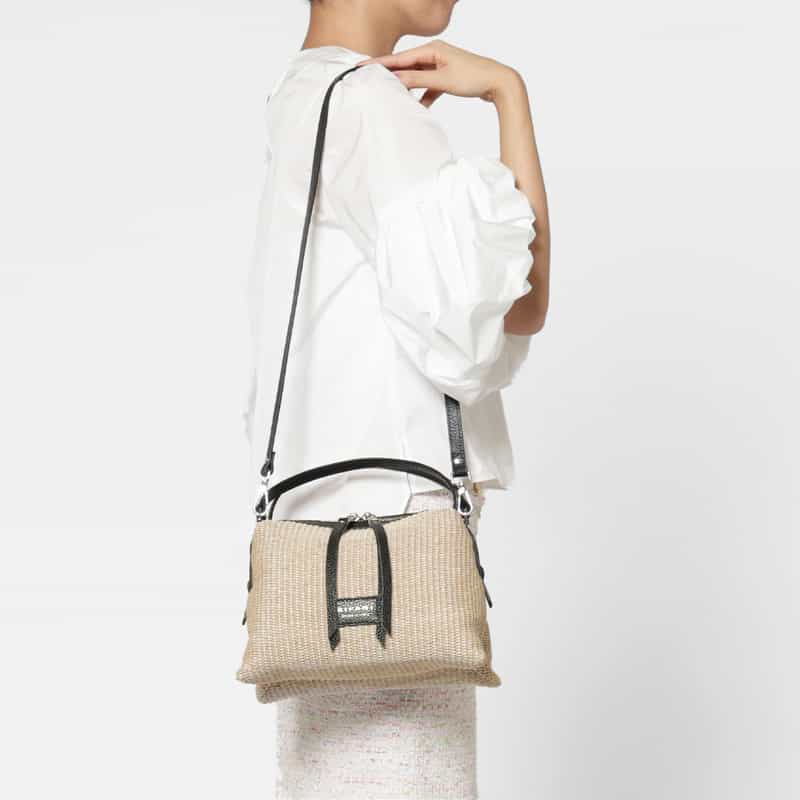 RIPANI RIPANI＜リパーニ＞ショルダーバッグ “RONDINE“ BEIGE