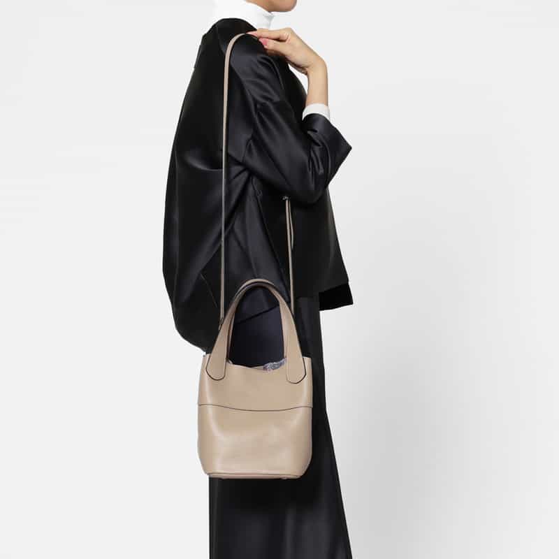 RIPANI RIPANI＜リパーニ＞ ハンドバッグ “ANNA“ GRAY BEIGE