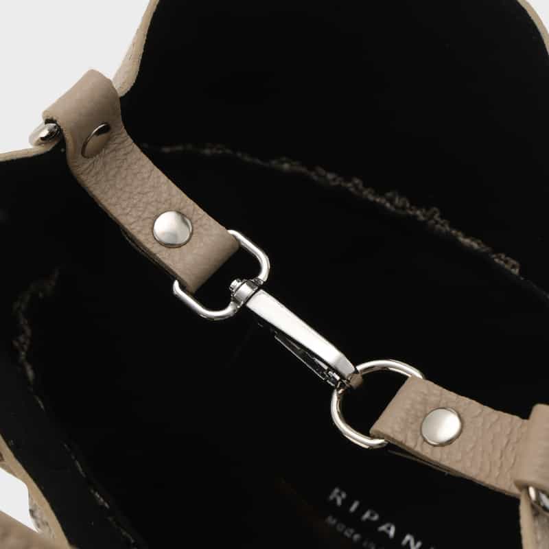 RIPANI RIPANI＜リパーニ＞ 異素材コンビネーションハンドバッグ “ANNA“ BEIGE