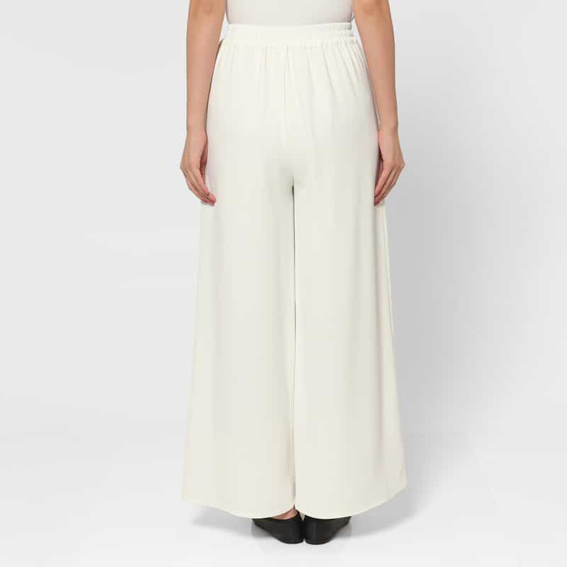 BARNEYS NEW YORK ウォッシャブル デザインポケット タックワイドパンツ OFF WHITE