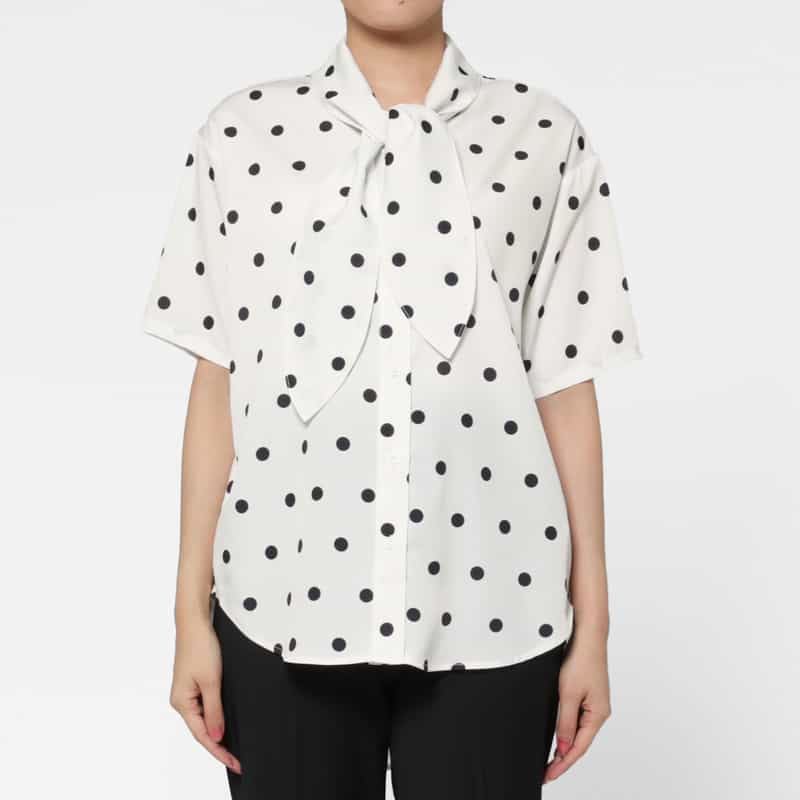 BARNEYS NEW YORK ウォッシャブル ドット柄ボウタイブラウス OFF WHITE