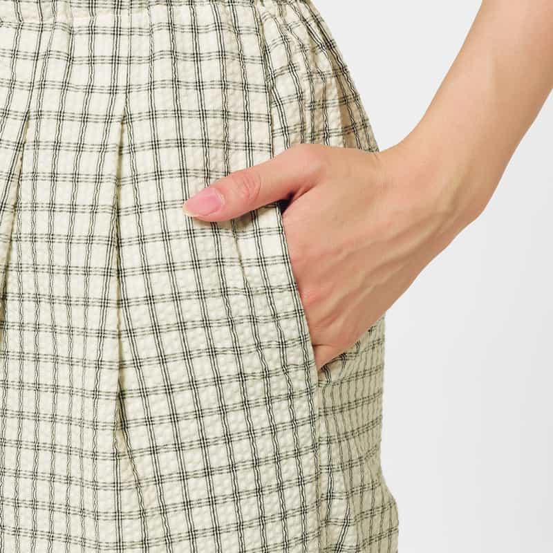 BARNEYS NEW YORK ウォッシャブル シアサッカー素材チェック柄ドローストリングワイドパンツ OFF WHITE