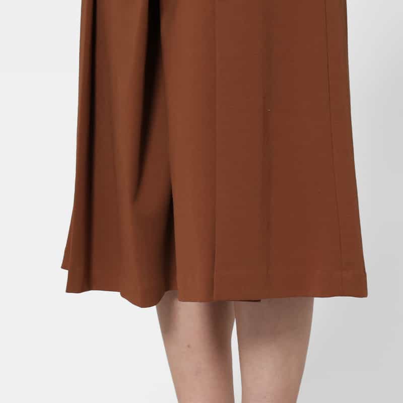 BARNEYS NEW YORK ウォッシャブル ゴールドボタン キュロットパンツ BROWN