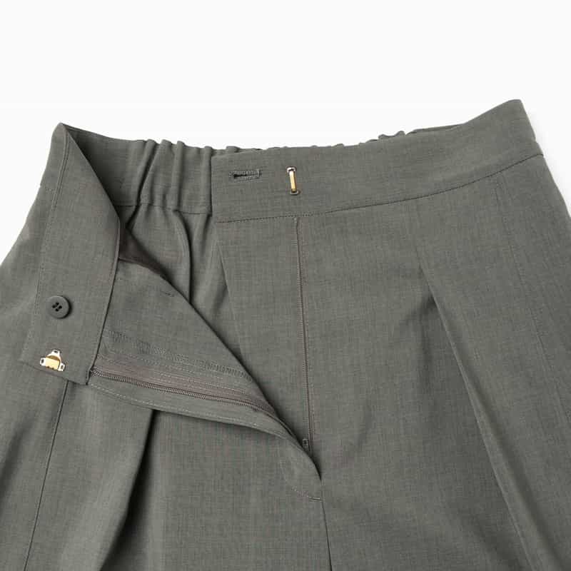 BARNEYS NEW YORK セットアップ ウォッシャブル タックパンツ GRAY