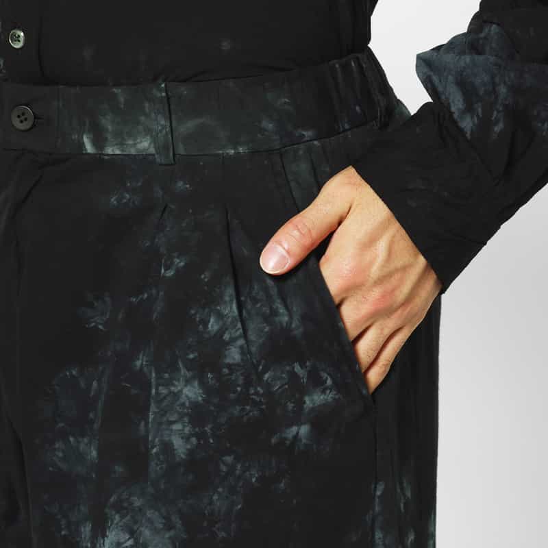 KANEMASA PHIL. KANEMASA PHIL.＜カネマサフィル＞ バーニーズ　ニューヨーク限定 ディップダイ イージーパンツ BLACK