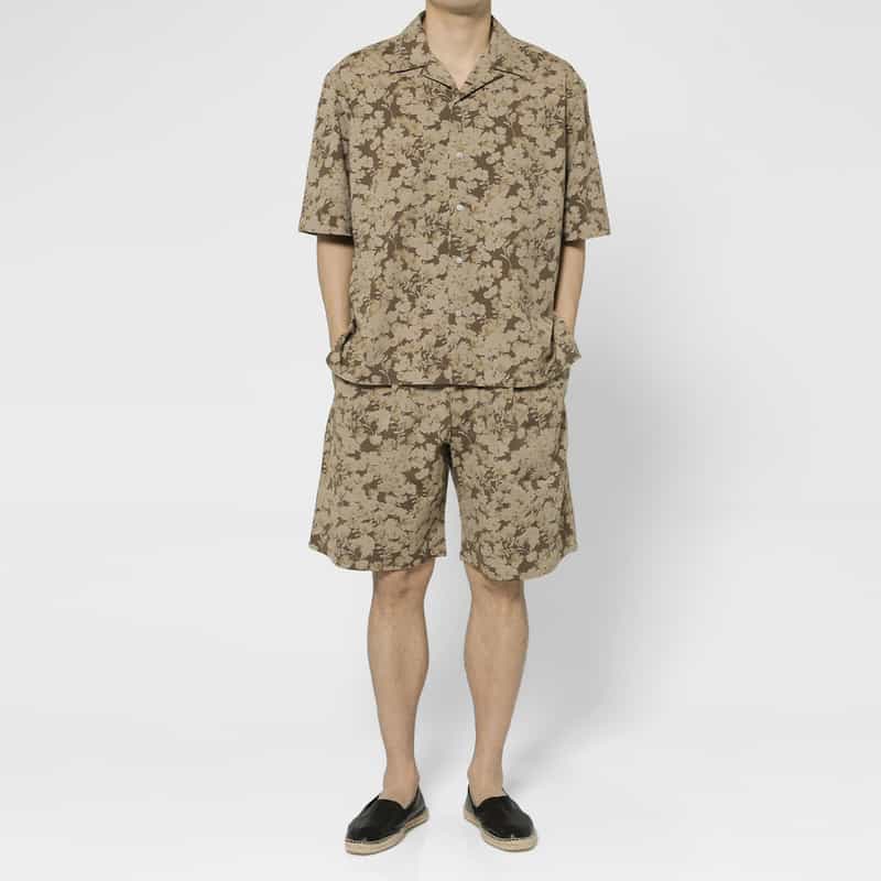 KANEMASA PHIL. KANEMASA PHIL.＜カネマサフィル＞ バーニーズ　ニューヨーク限定 リーフ柄オープンカラーシャツ YELLOW