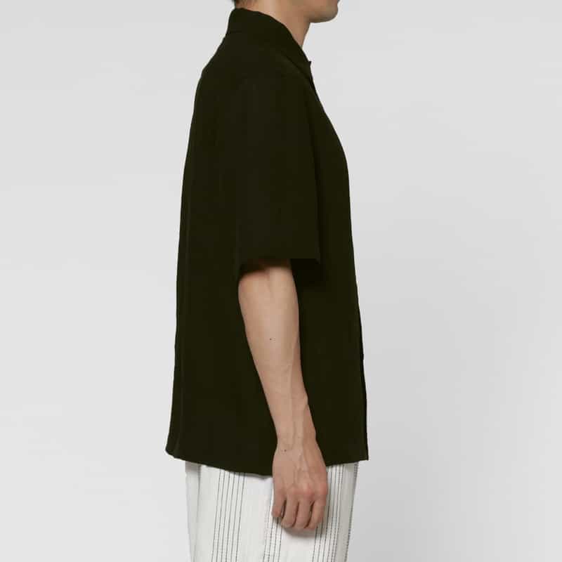 COMMAS COMMAS＜コンマ＞ リネンシャツ BLACK