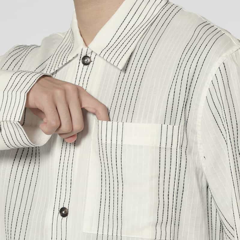 COMMAS COMMAS＜コンマ＞ ストライプ柄オーバーサイズシャツ WHITE