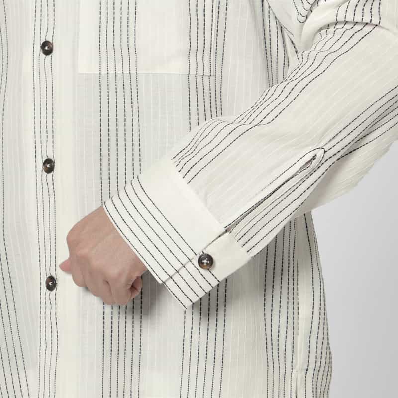 COMMAS COMMAS＜コンマ＞ ストライプ柄オーバーサイズシャツ WHITE