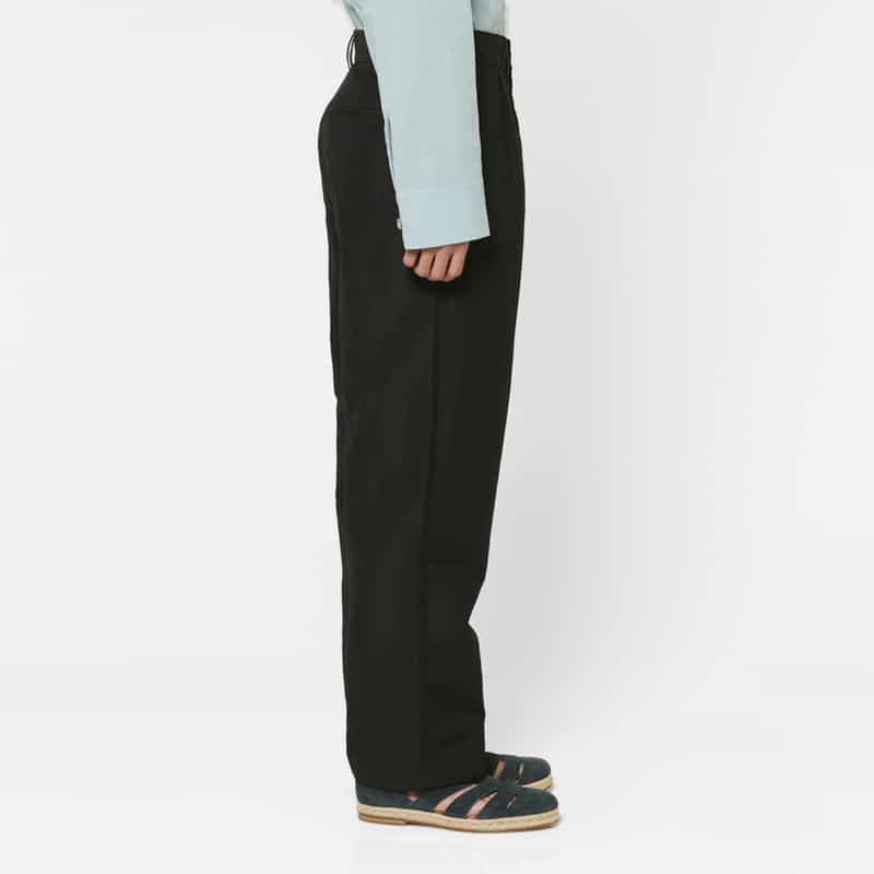 COMMAS COMMAS＜コンマ＞ タック入りパンツ BLACK