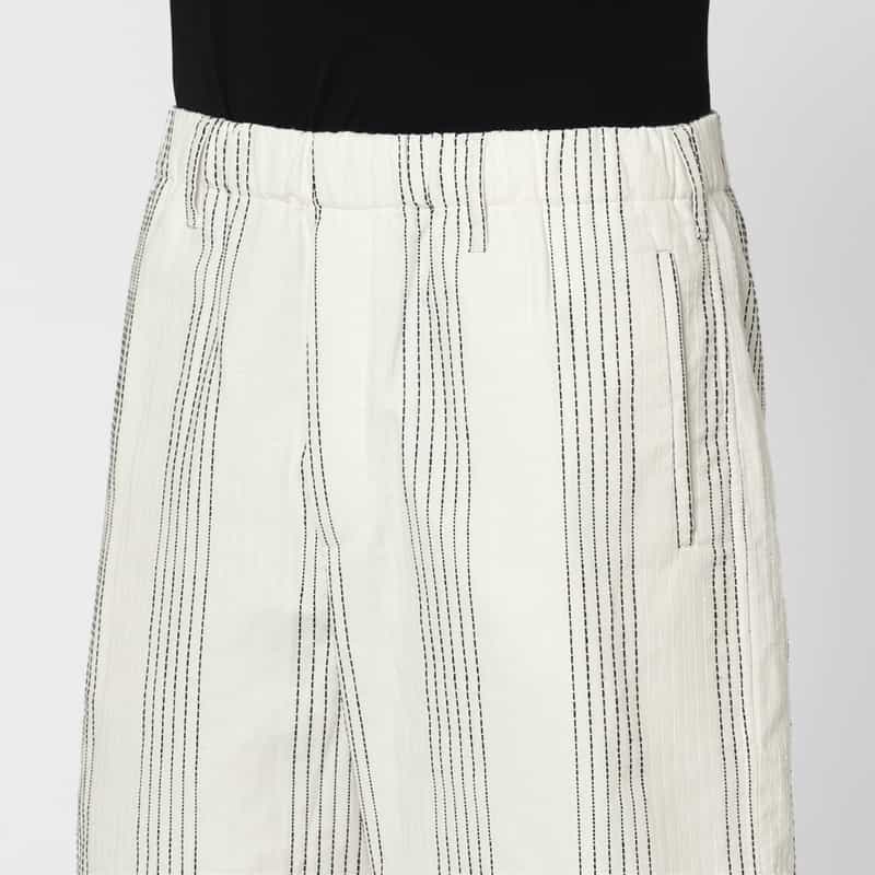 COMMAS COMMAS＜コンマ＞ ストライプ柄ショーツ WHITE