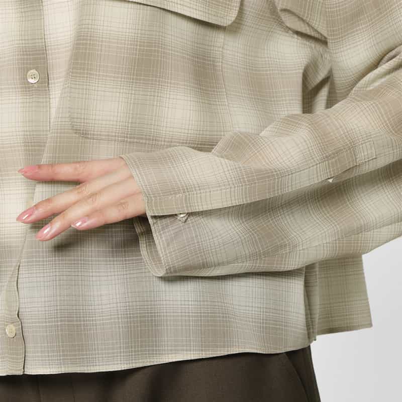 ATELIER EDITION ATELIER EDITION ＜アトリエ エディション＞シアー素材 チェック柄クロップドシャツ BEIGE