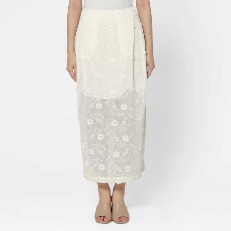 ATELIER EDITION ATELIER EDITION ＜アトリエ エディション＞フラワーレースロングスカート WHITE