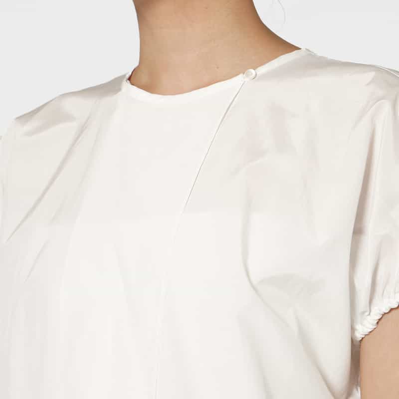 THE LOOM THE LOOM ＜ザ ルーム＞ シアー素材 パフスリーブボリュームブラウス WHITE