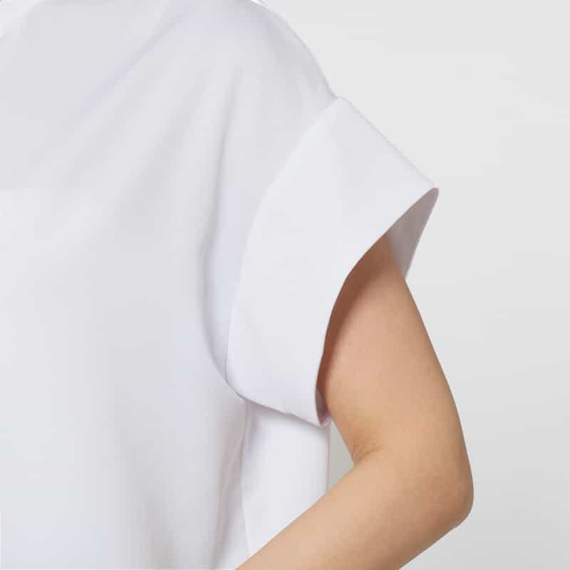 BARNEYS NEW YORK ウォッシャブル ラッフルデザインブラウス OFF WHITE