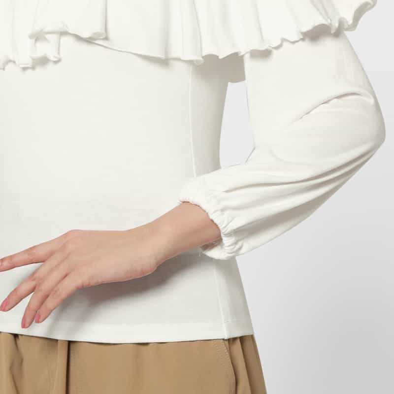 BARNEYS NEW YORK オフショルダー フリルカットソー OFF WHITE