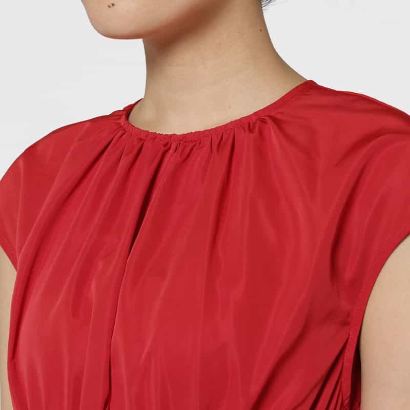 BARNEYS NEW YORK ウォッシャブル フレンチスリーブギャザードレス RED