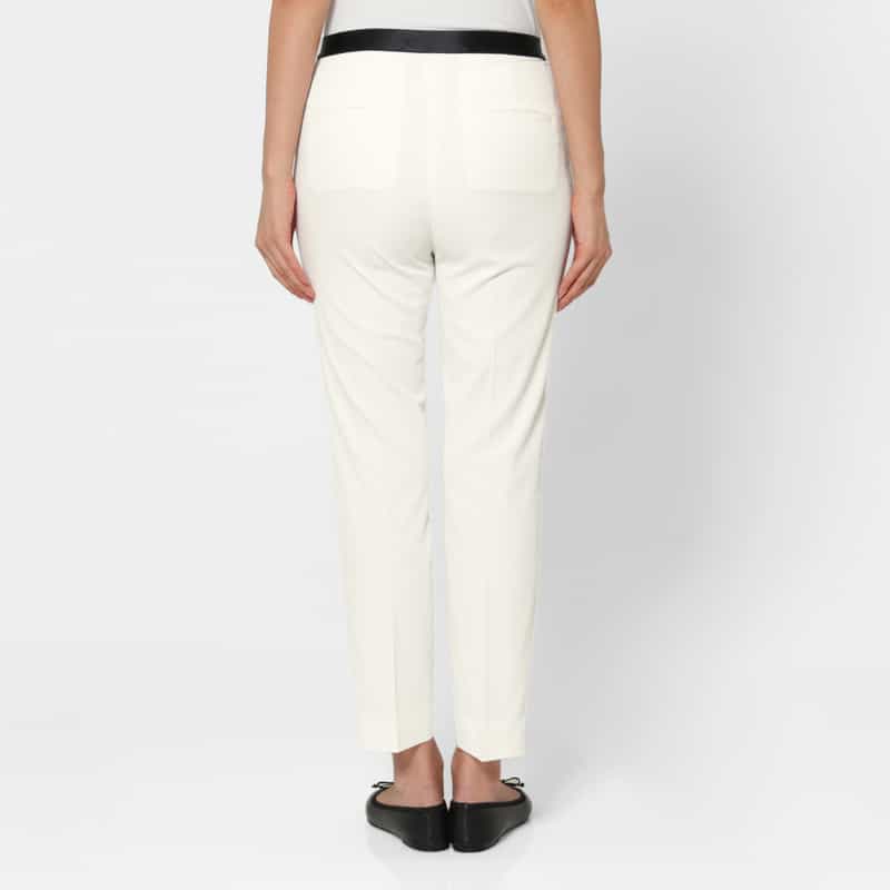 BARNEYS NEW YORK ウォッシャブル バックウエストゴム テーパードパンツ WHITE