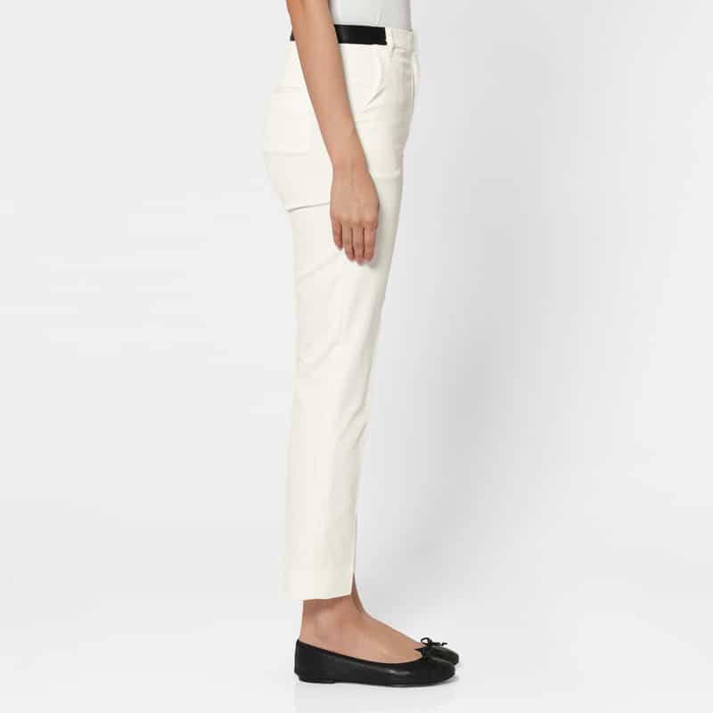 BARNEYS NEW YORK ウォッシャブル バックウエストゴム テーパードパンツ WHITE