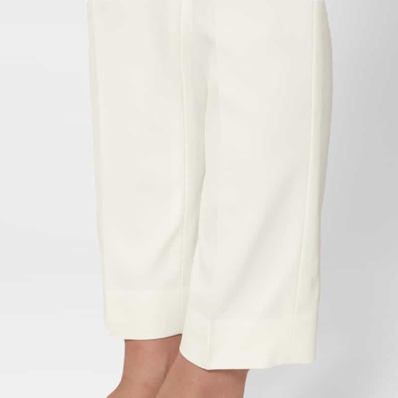 BARNEYS NEW YORK ウォッシャブル バックウエストゴム テーパードパンツ WHITE