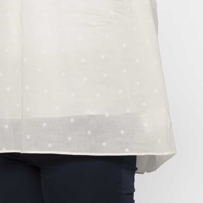 BARNEYS NEW YORK シアー素材 ドット柄フロッキー加工フリルブラウス （インナーキャミソール付き） WHITE