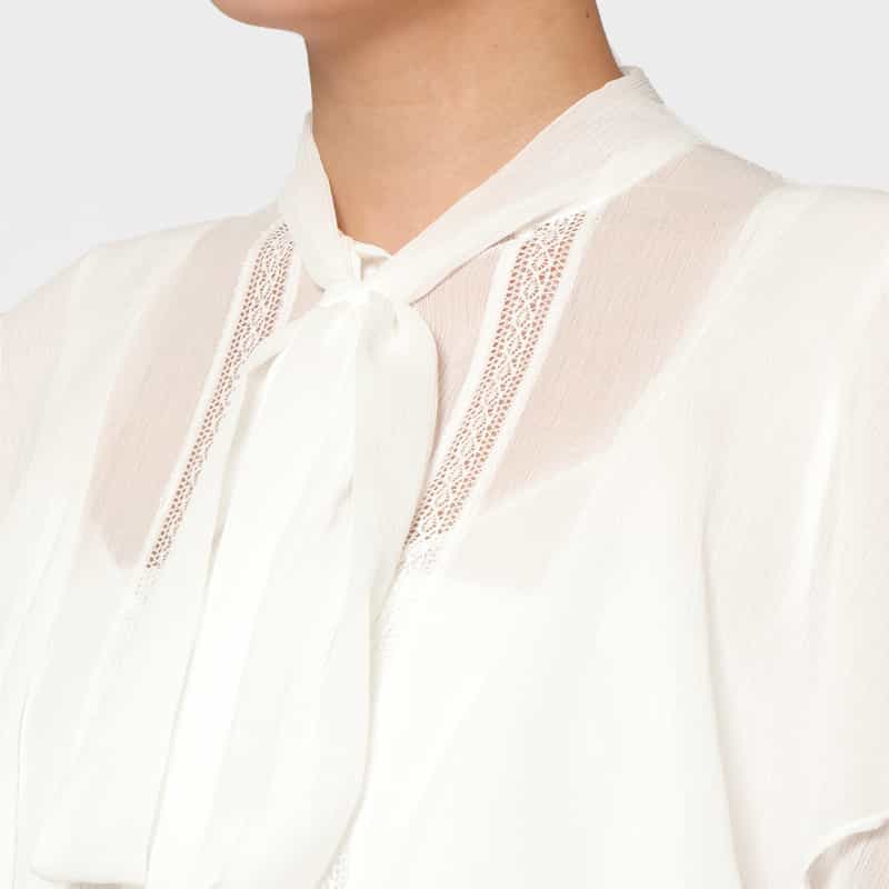 BARNEYS NEW YORK ウォッシャブル 楊柳素材ボウタイブラウス （インナーキャミソール付き） WHITE