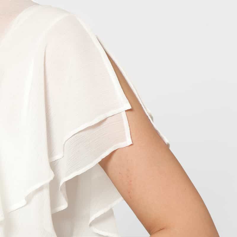 BARNEYS NEW YORK ウォッシャブル 楊柳素材ボウタイブラウス （インナーキャミソール付き） WHITE