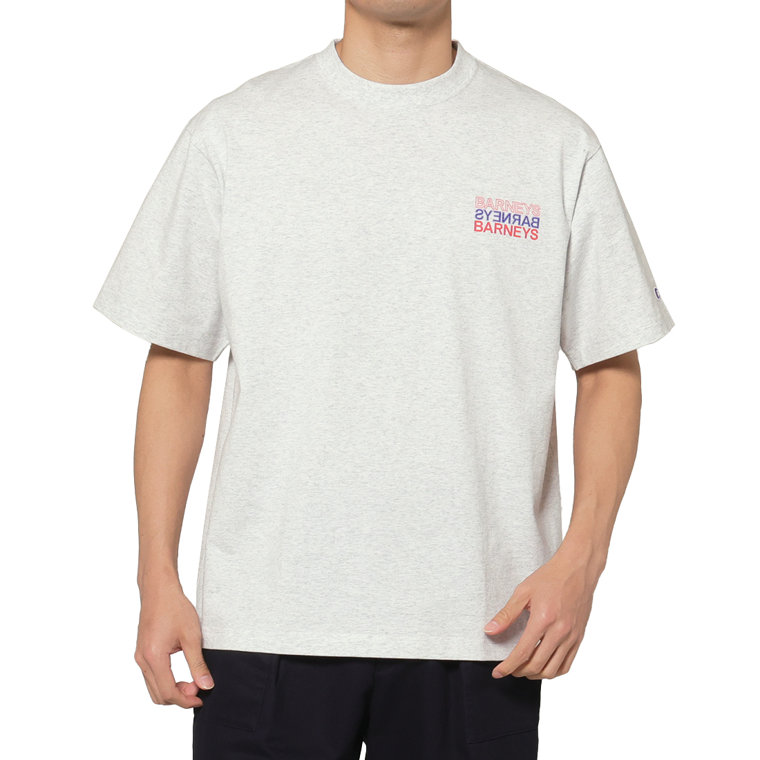 "BARNEYS" ＜チャンピオン＞ ロゴ入りカットソー