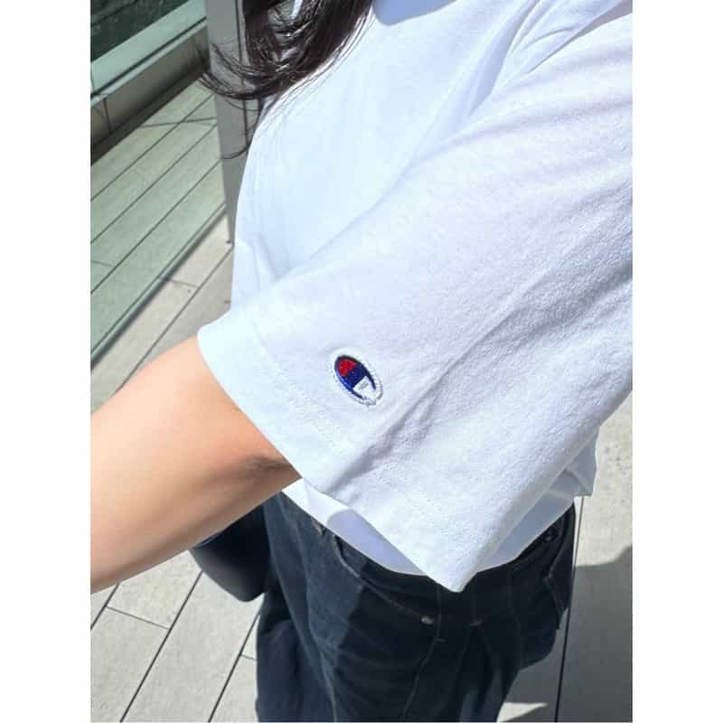 BARNEYS NEW YORK "BARNEYS" ＜チャンピオン＞ ロゴ入りカットソー WHITE