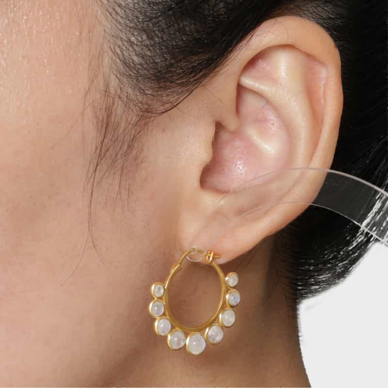 LA SOEUR LA SOEUR ＜ラ スール＞ ピアス（ムーンストーン） GOLD