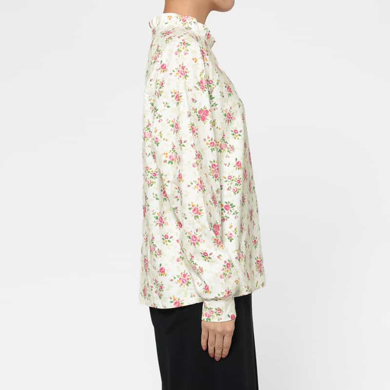 SHUSHU/TONG SHUSHU/TONG ＜シュシュ/トン＞ フラワープリント フリルネックロングスリーブカットソー MULTI COLOR